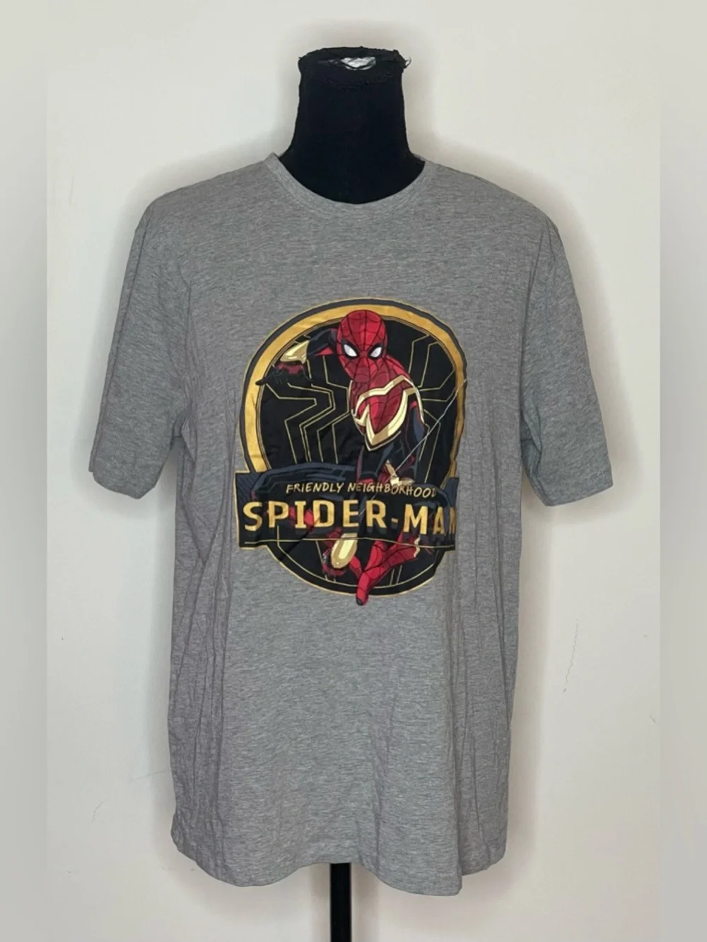 Marvel Studios Spider-Man Gray Graphic T-Shirt Mens Large‎ Splash Crewneck MCU